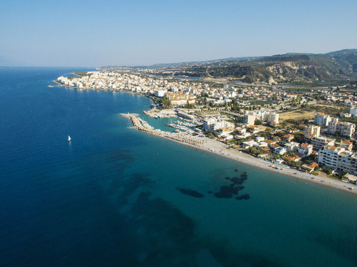 Aristonafton Beach